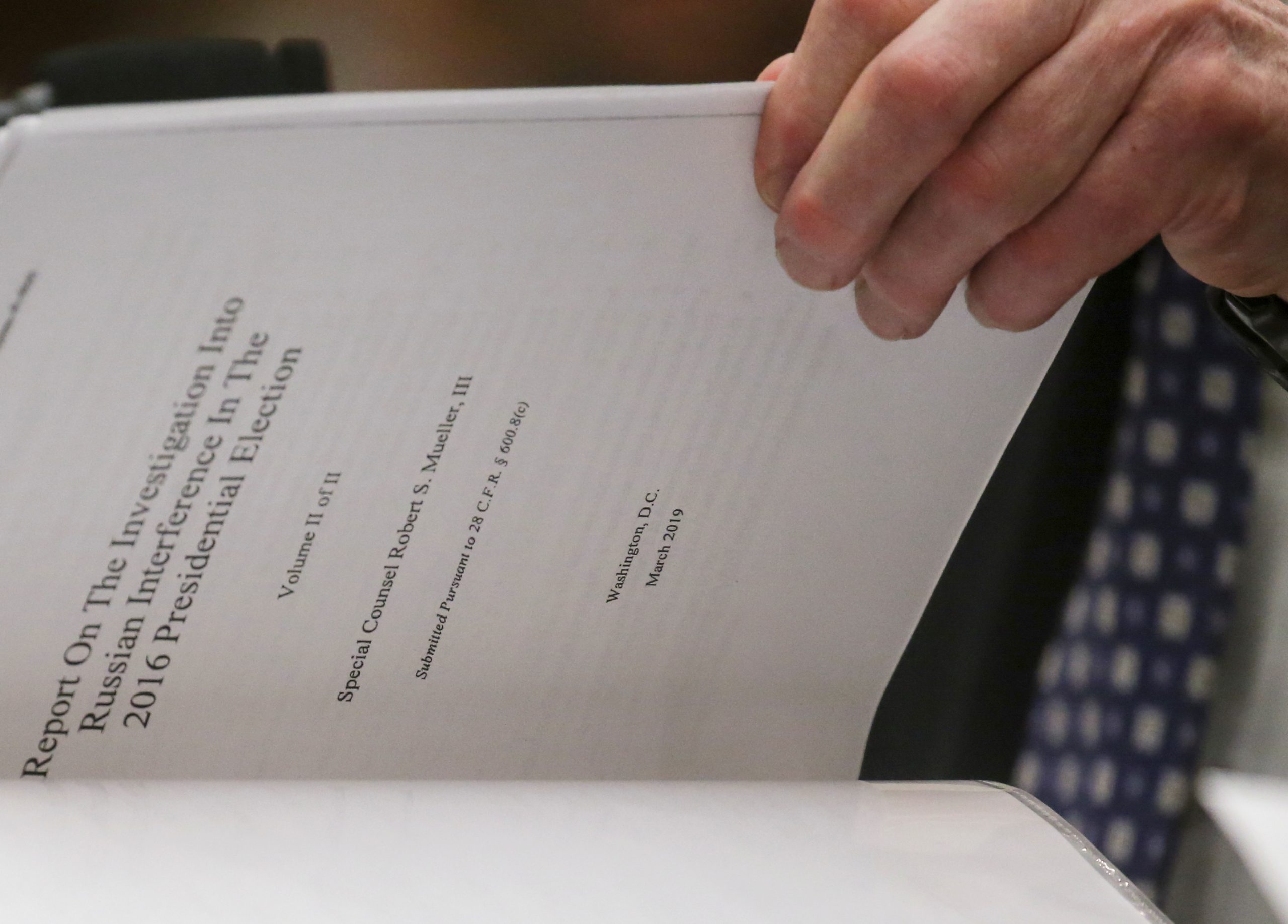 GOP Senator Calls for DOJ Watchdog To Investigate Records Showing Mueller’s Team ‘Wiped’ Phones