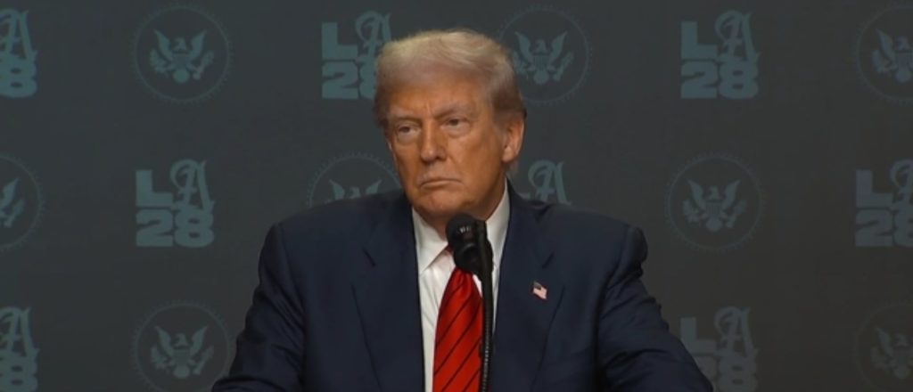 Ghislaine Maxwell Doesn’t Remember Trump Giving Epstein A Birthday Card