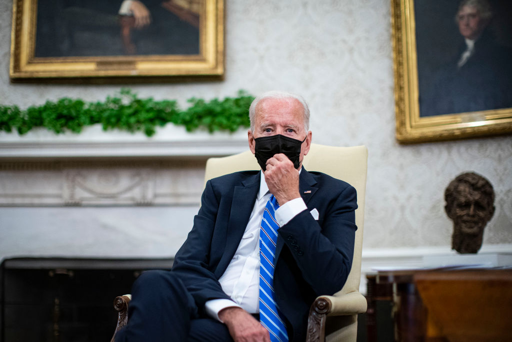 Reporters Furious After Screaming White House Staffers Block Them From Asking Biden a Single Question