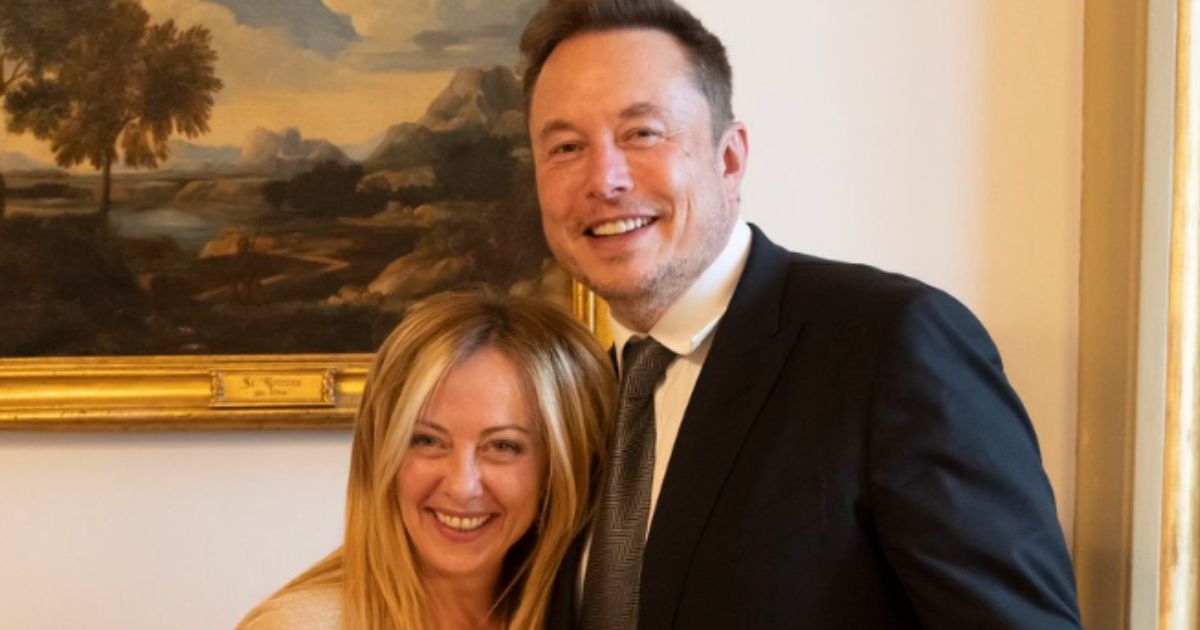 Video of Elon Musk Goes Viral After Twitter Owner Says 2 Words in Italian