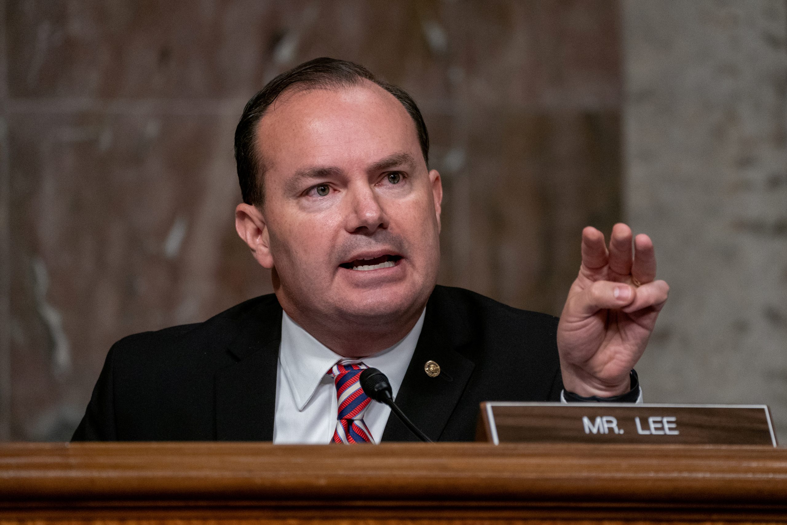 Days After Calling to Abolish TSA, Sen. Mike Lee Is Pulled Aside While Going Through Airport Security