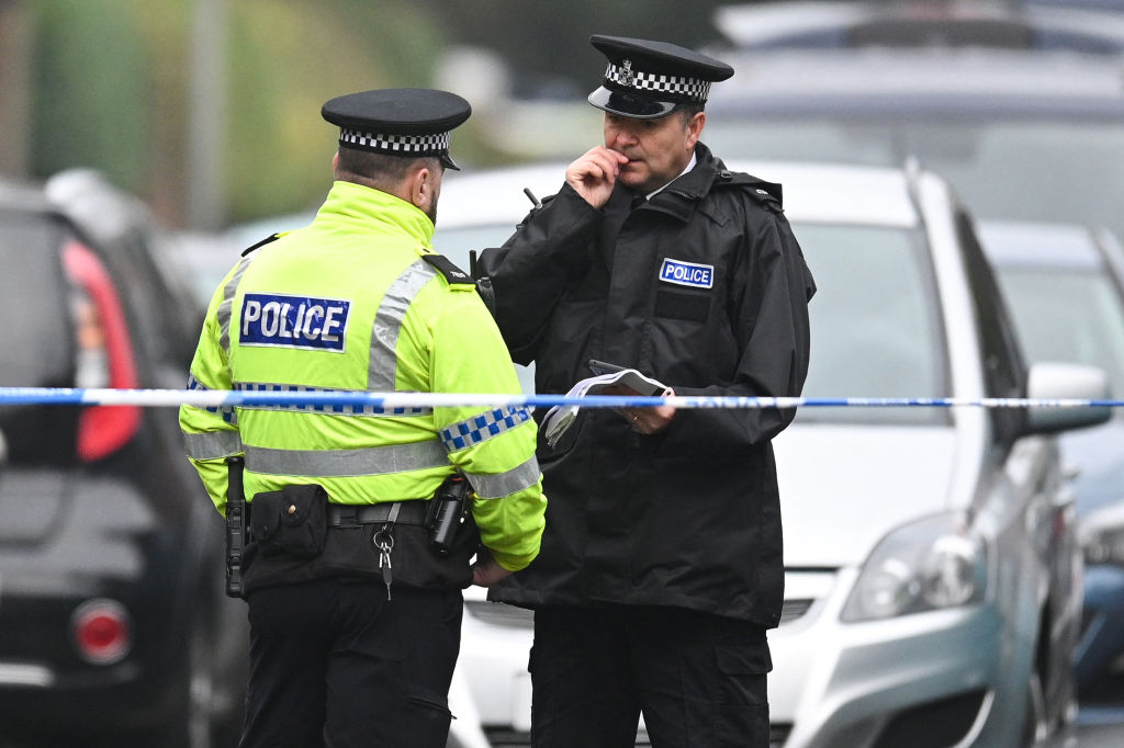 Taxi Driver Stops Suicide Bomber From Blowing Up Hospital by Locking Him in the Car