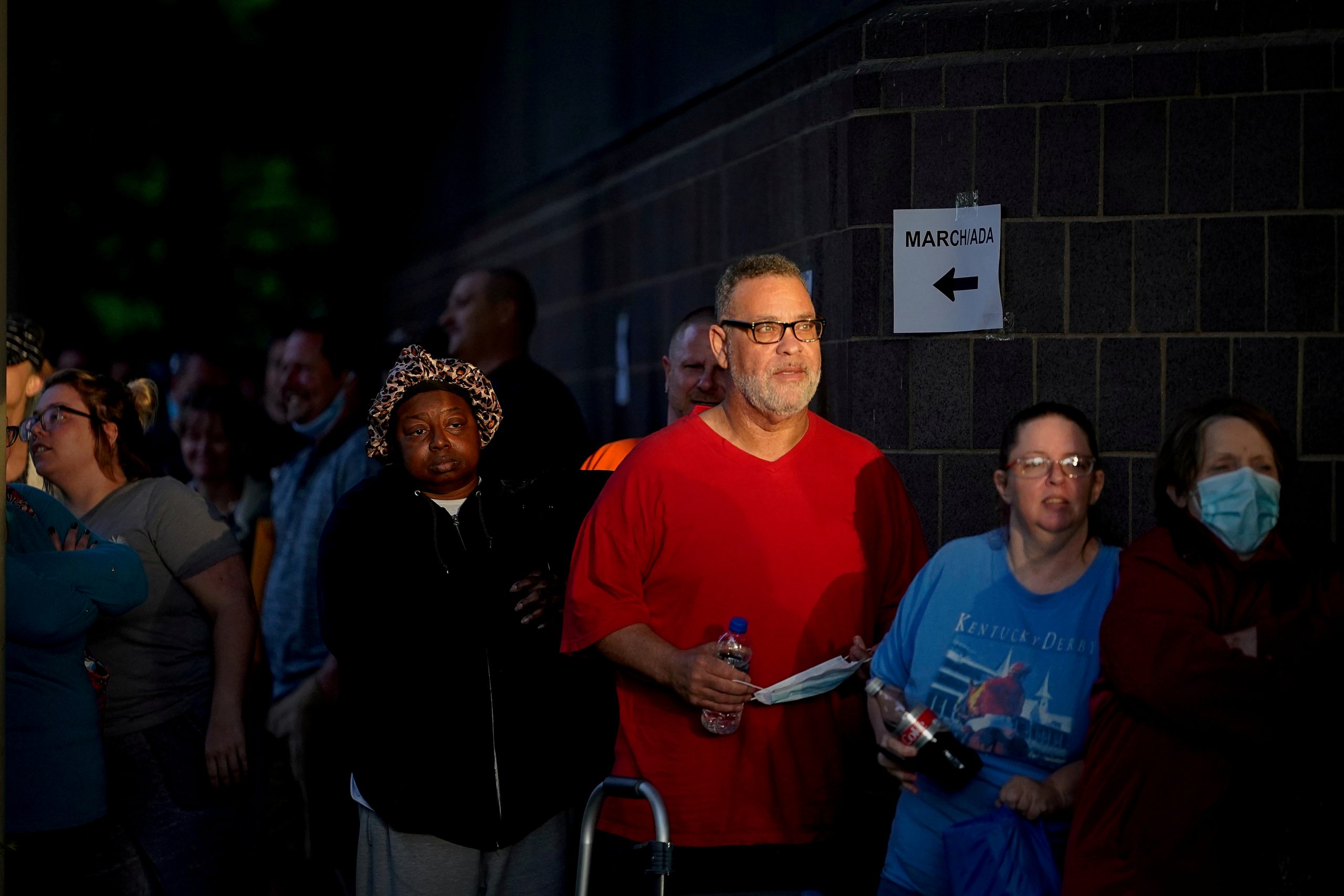 US Weekly Jobless Claims Unexpectedly Rise