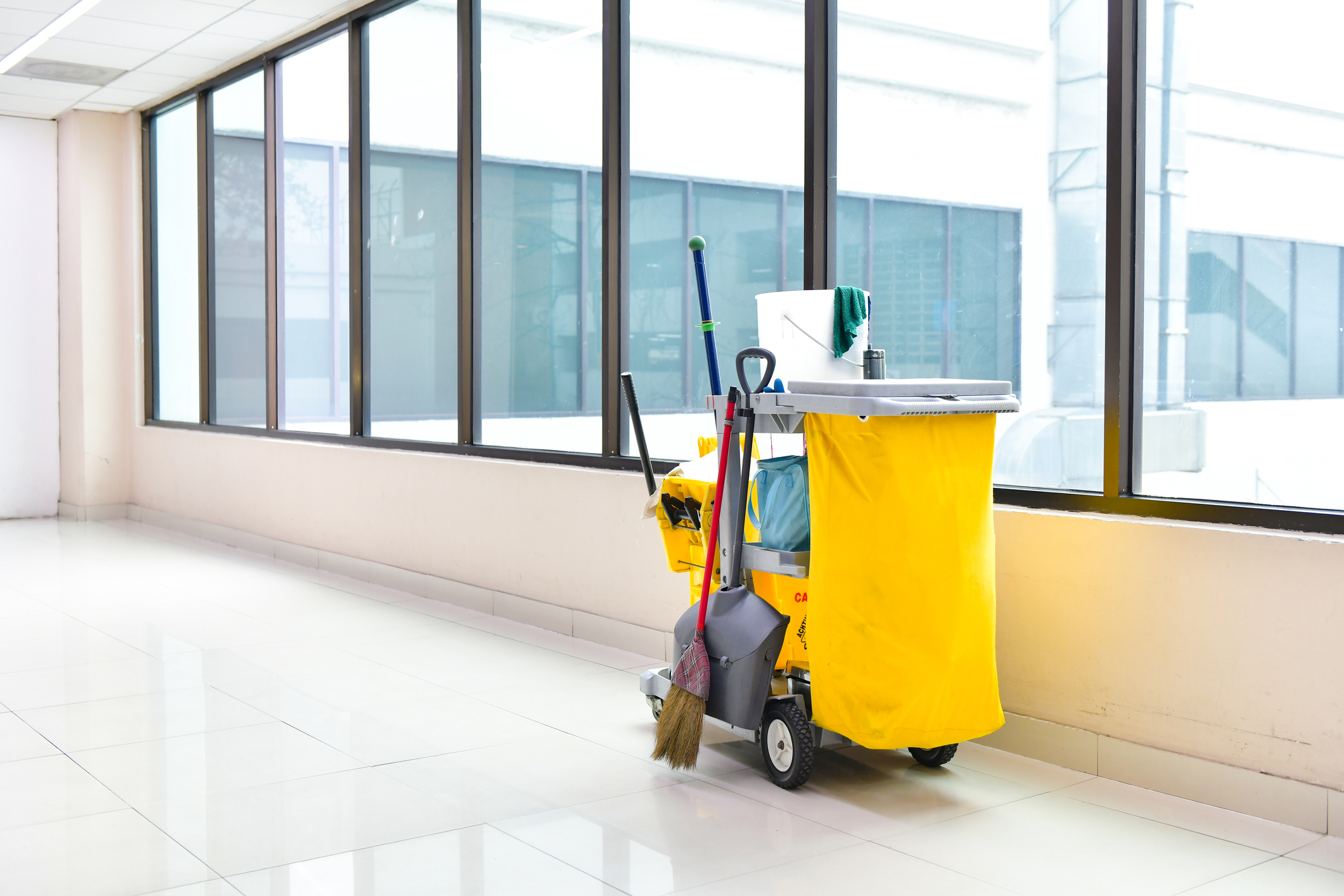 Janitor’s Attempt to Turn Off Beeping Noise Makes Things a Million Times Worse