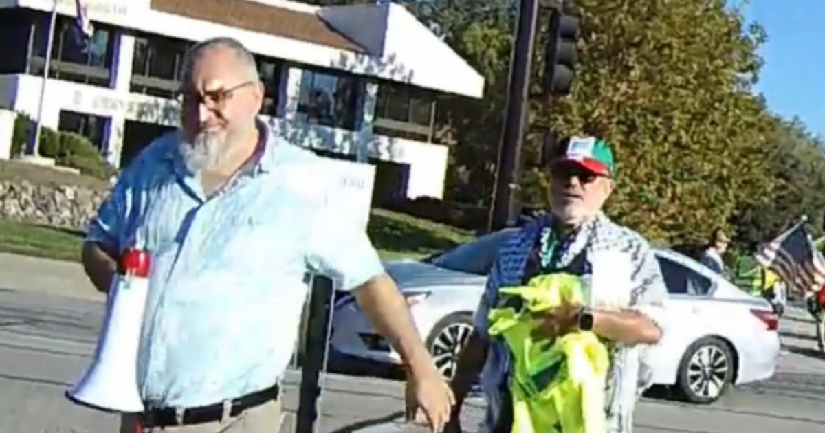 Medical Examiner Finds Telling Wound on Dead Jewish Man, Anti-Israel California Professor Charged with Manslaughter