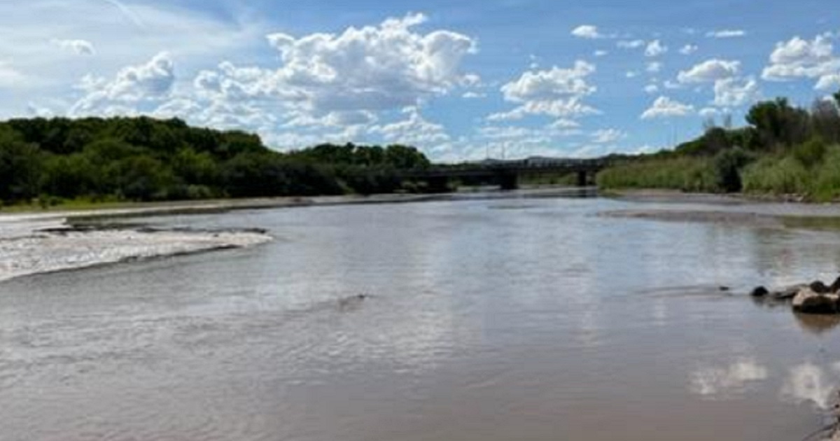 Farmers in a Bad Place as Rio Grande Dries Up