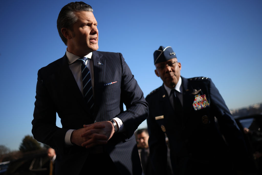 ‘It’s a Tragedy’: Hegseth Addresses DC Plane, Military Helicopter Crash