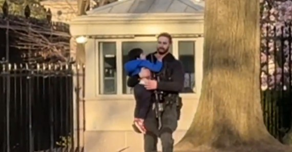 Secret Service Catch Toddler Who Slipped Through White House Fence