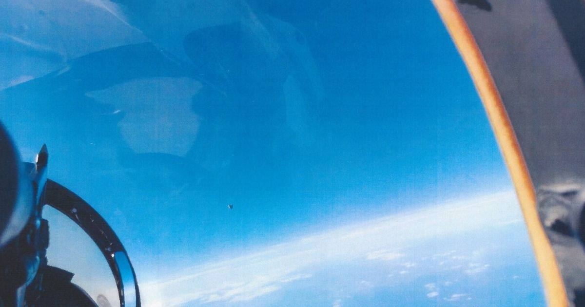 Pentagon Confirms Bizarre Leaked UFO Footage Is Real, Was Filmed by Navy Pilot