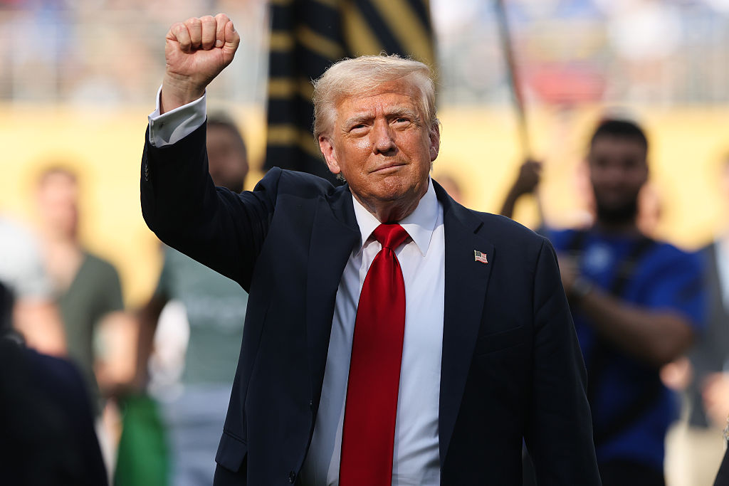 Trump Claims Coca‑Cola Agrees to Sugar Switch — Company Responds