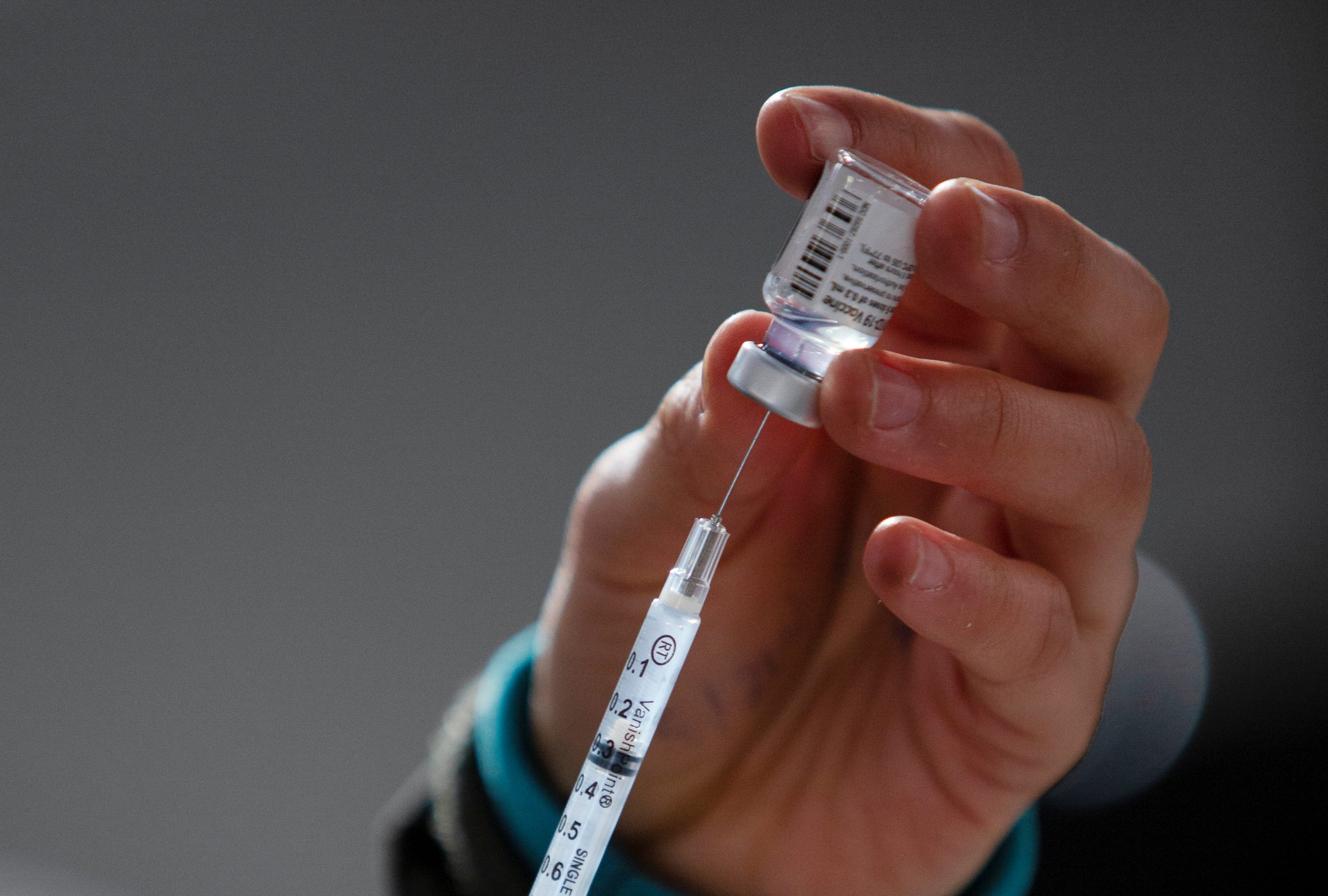 Door-to-Door Vaccine Squad Information Pamphlet Has Bizarre Instructions, Encourages Door Knockers to Ignore Signs