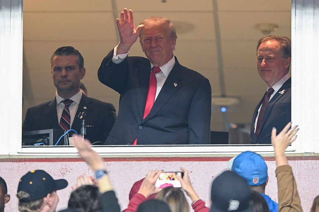 Commander in Chief Booed at Commanders Game