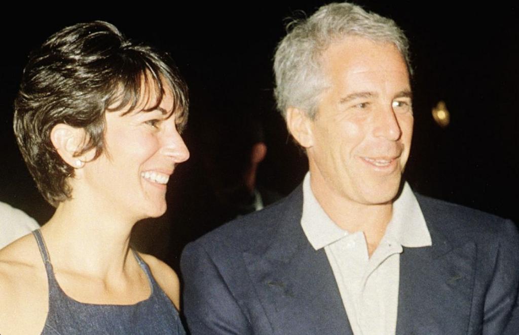 New Report Details Prison Guard’s Activities Prior To Epstein’s Death