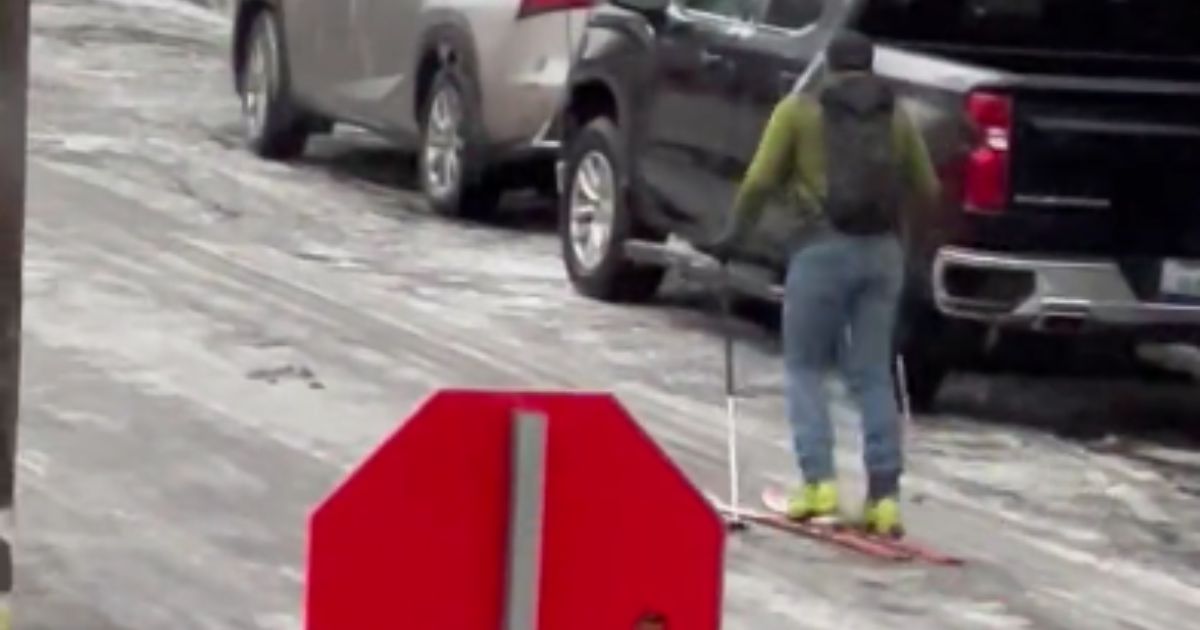 Watch: Seattle Ice Storm Cripples City, Cars and People Slide Down Hills