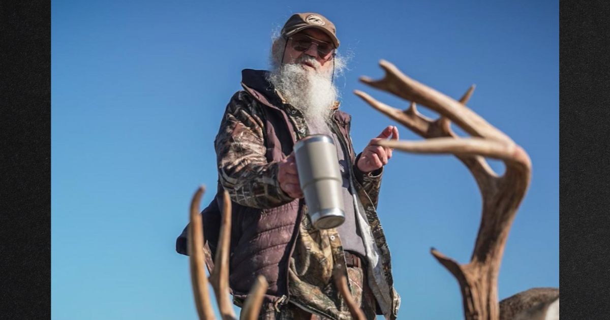 ‘Duck Dynasty’ Star Deploys His ‘Deer Magnet,’ Stunning Hunting Ranch: ‘We Had No Idea’