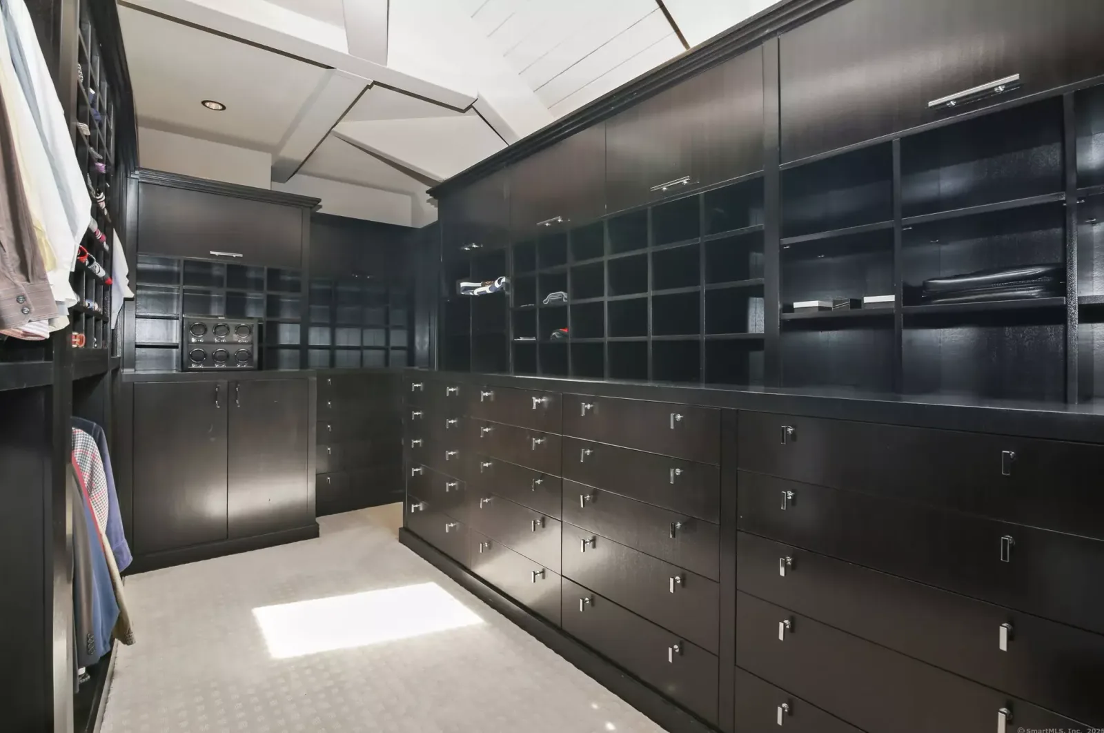 The primary dressing room.