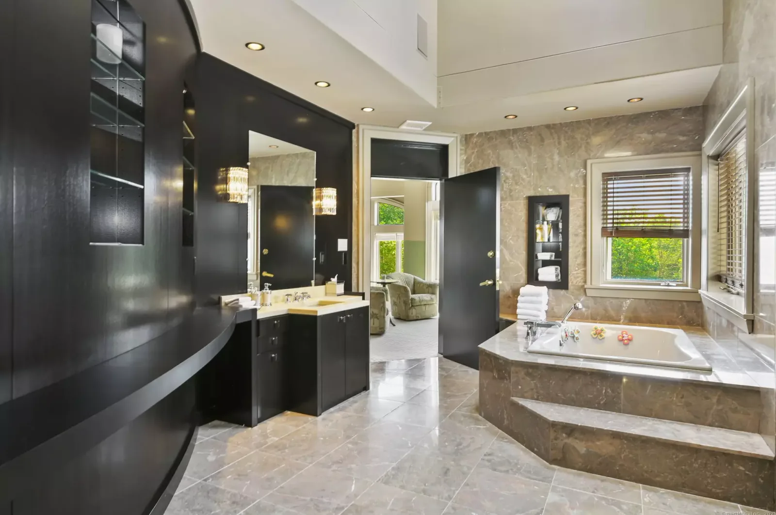 The primary bath's soaking tub.