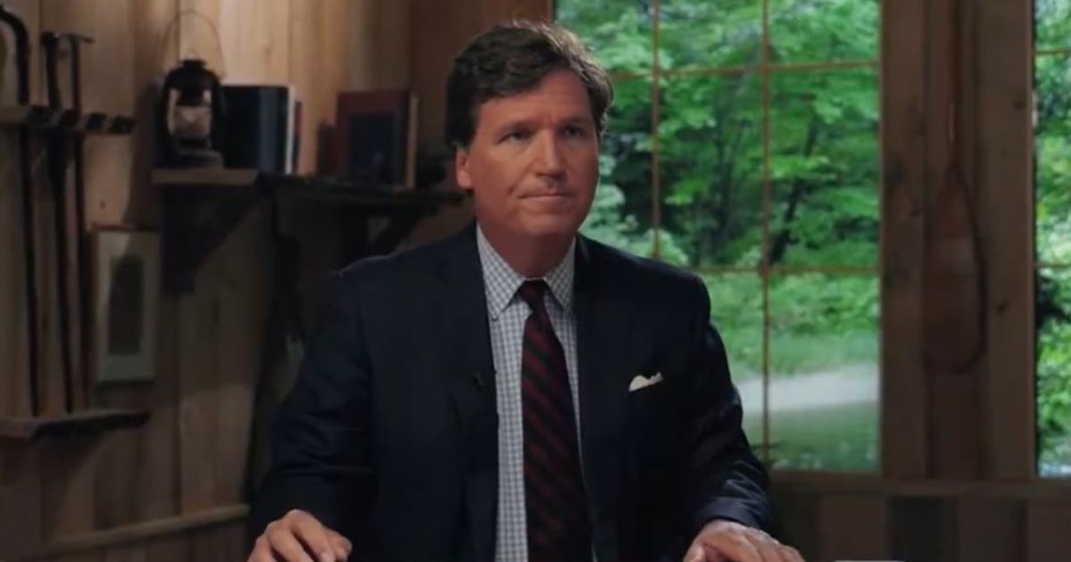 Camera Captures Major Detail at End of Tucker’s Show: ‘The Guy Is a One-of-a-Kind Genius’