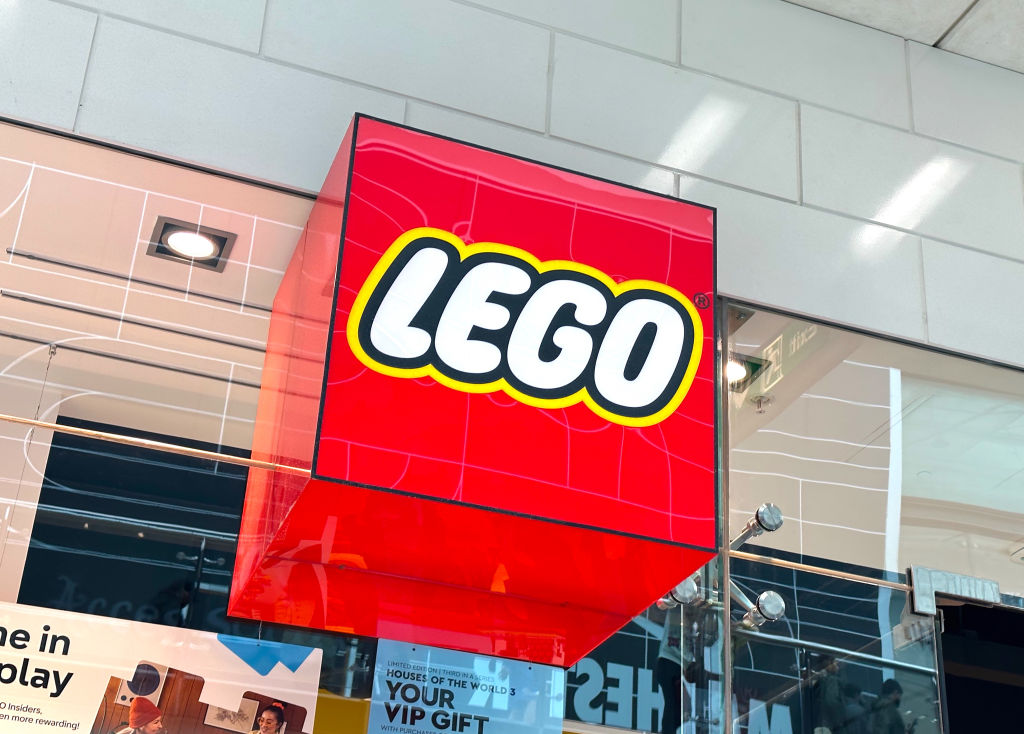Lego Gives Up Latest Effort to Go ‘Green’ After Discovering New Brick Formula Isn’t Viable