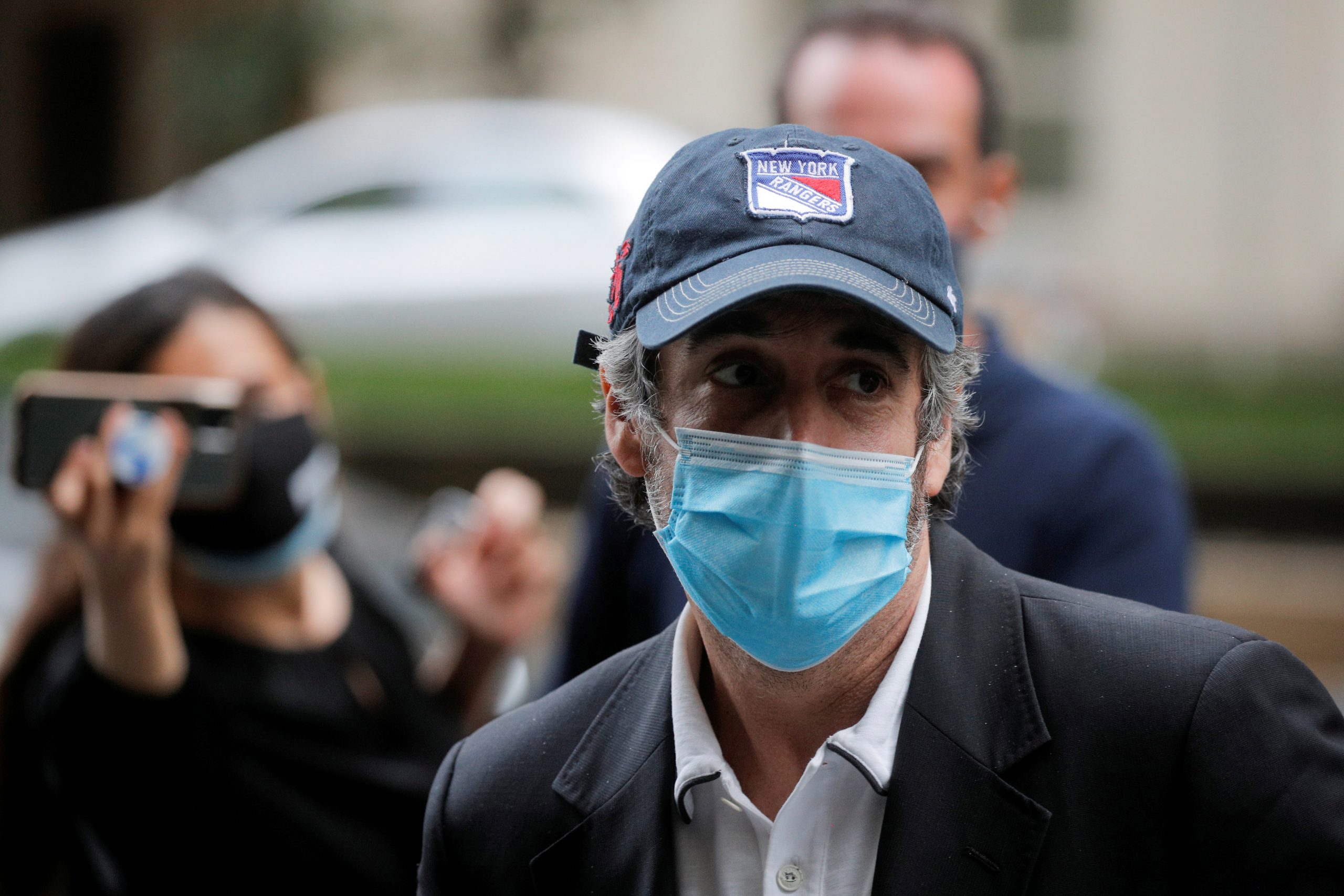 Trump’s Ex-Lawyer Michael Cohen Says to Reveal President’s ‘Skeletons’ in Upcoming Book