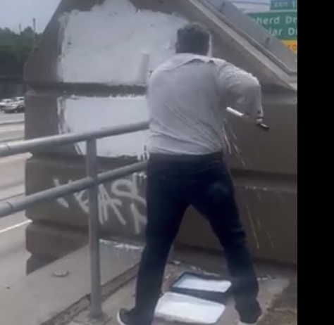 Cruz Paints Over Graffiti Defaming Charlie Kirk