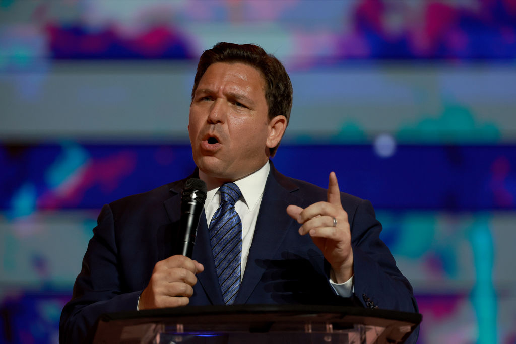 Florida Issues Forceful Threat Against 'Credit Card Companies Who Target the 2nd Amendment'