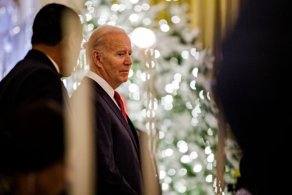 Tara Reade Gives Explosive Interview to Carlson, Describes in Detail Sick Acts Biden Allegedly Did to Her