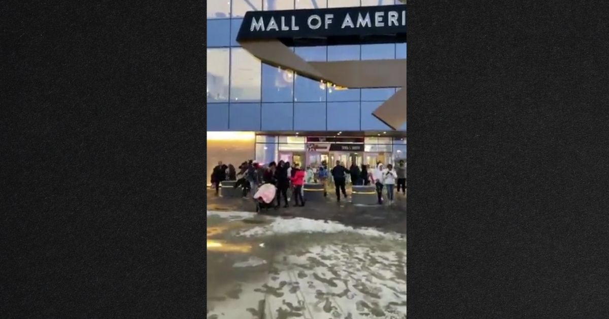 Shooting Takes Place at Mall Of America, Building Goes into Full Lockdown: Photos