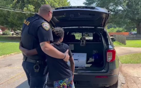 Boy Who Had Police Called on Him for Offering to Do Yard Work Receives a Play Station From Officer