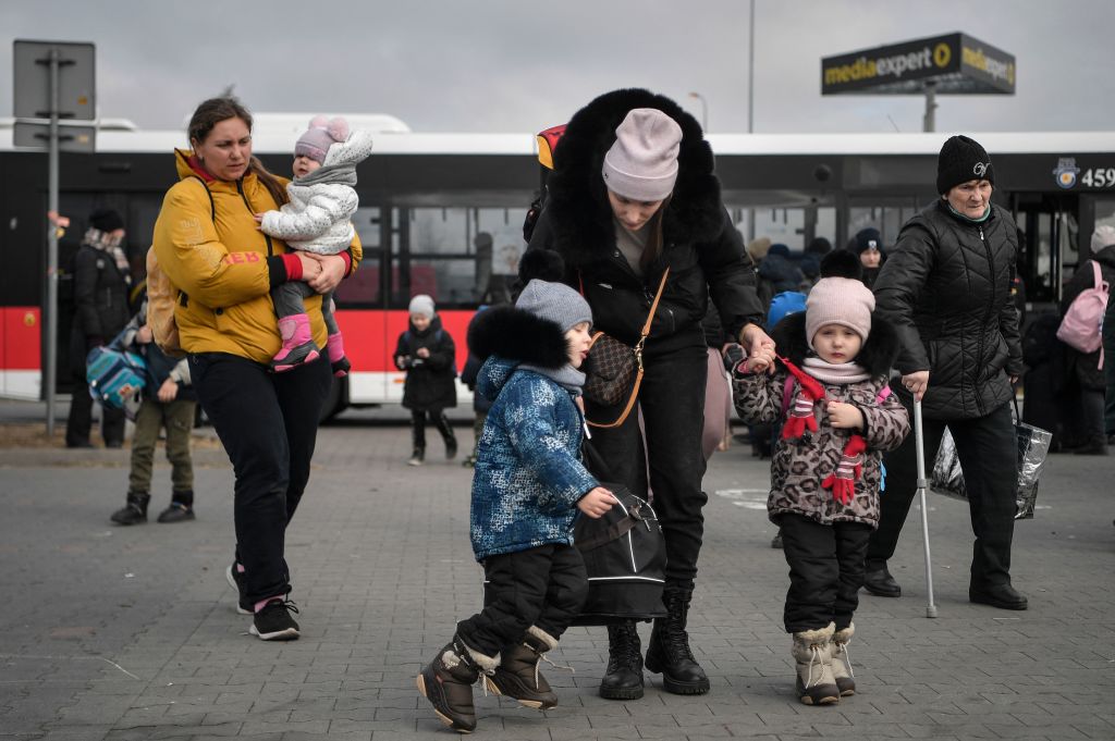 As Mothers Flee Ukraine With Their Children, Polish Mothers Step Up to Help at the Border