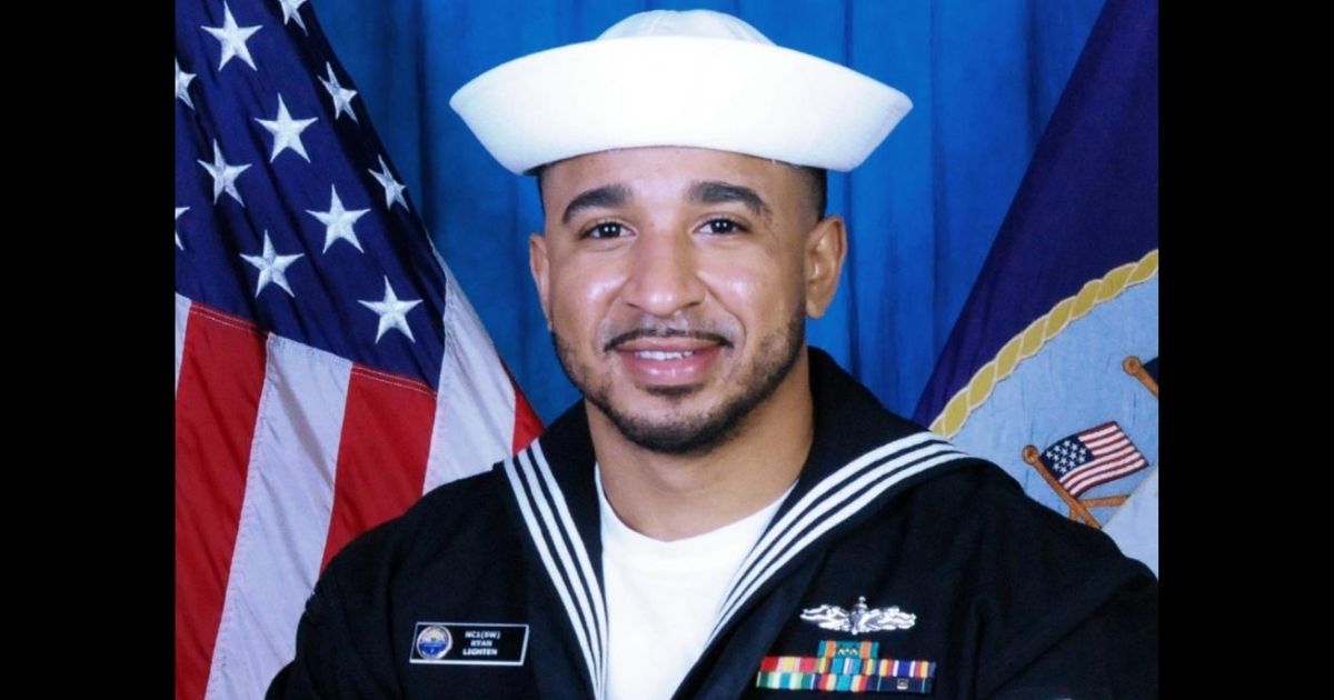 Navy Sailor Springs Into Action After Man Discovered Unconscious on Gym Floor