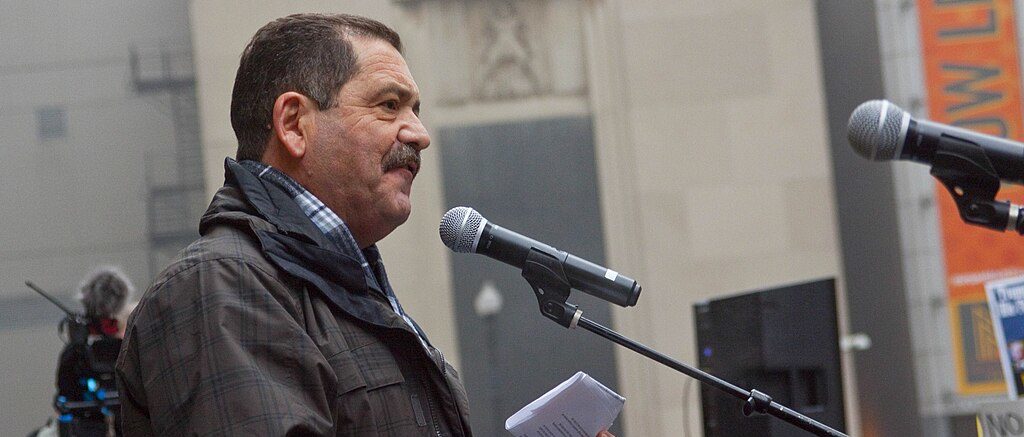 Two Democrats Press Ahead With Condemning Chuy Garcia Over Hakeem Jeffries’ Fierce Objection