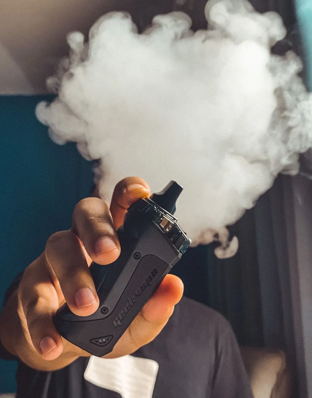 FDA Plans Faster Vape, Nicotine Pouch Reviews