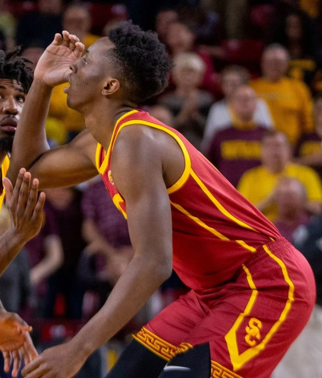 Okongwu's 29 points lead Hawks past Cavaliers 114-111