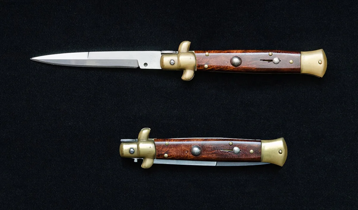 Fifth Circuit Strikes Down Federal Interstate Switchblade Ban