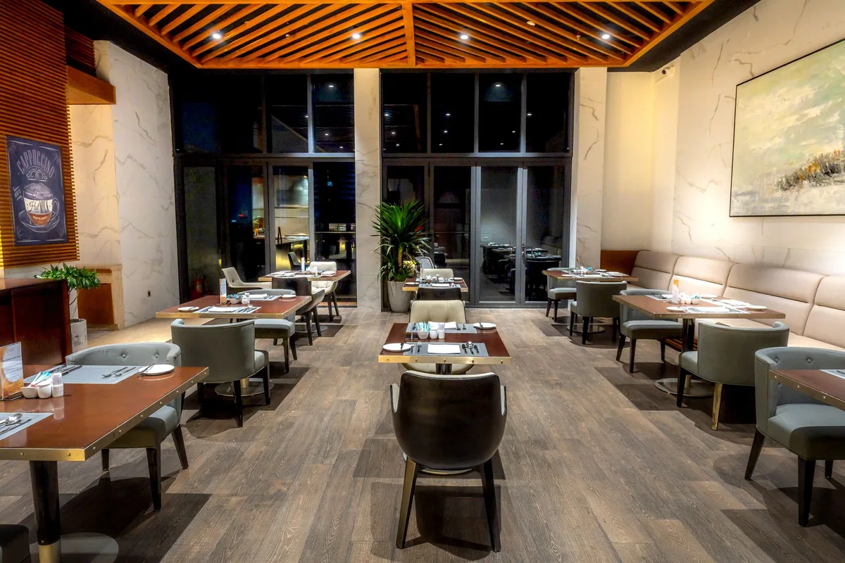 Hospitality Openings Span Auckland, Peoria, US