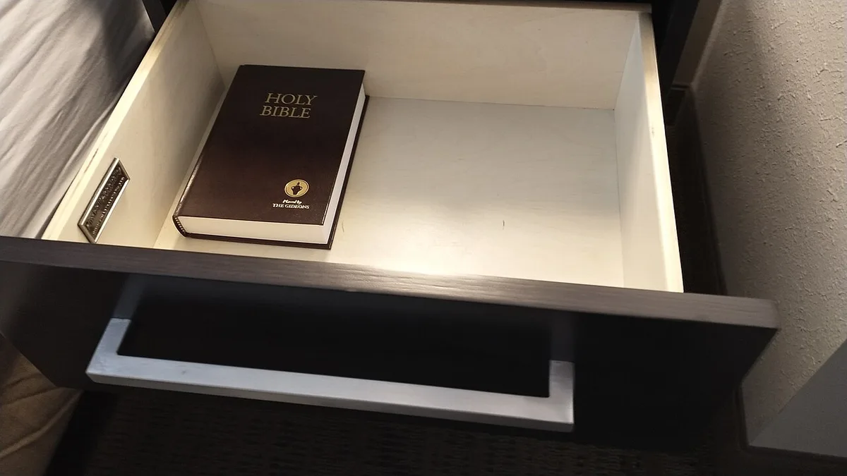 Gideon Bibles Endure in U.S. Motel Rooms
