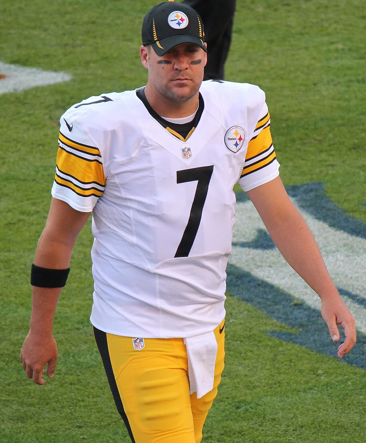 Steelers Beat Colts 34-22, Improve to 3-2