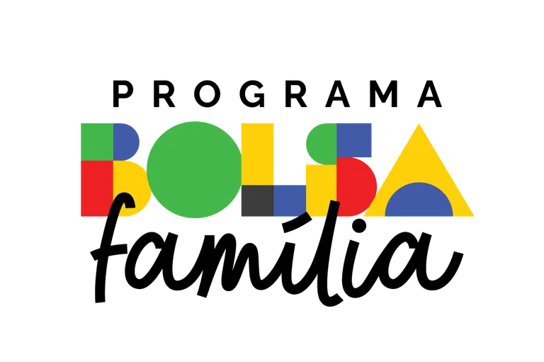 Lula Raises Bolsa Familia Benefits 15% Ahead of Election