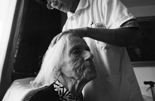 Care America Brings Nonmedical Home Care Services to Anaheim