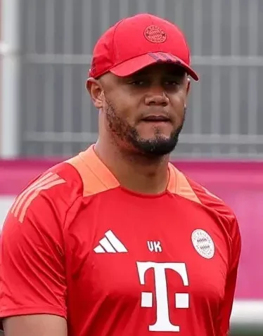 Bayern Coach Kompany Taken to Hospital Friday