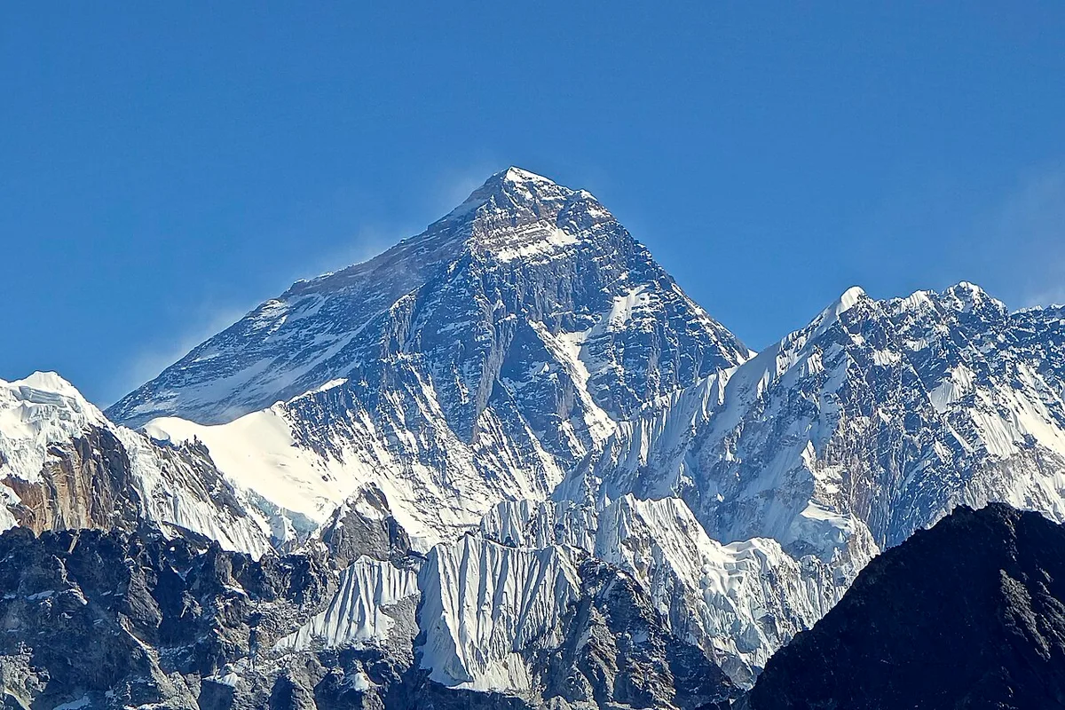 How paid Everest dreams stacked the odds against survival