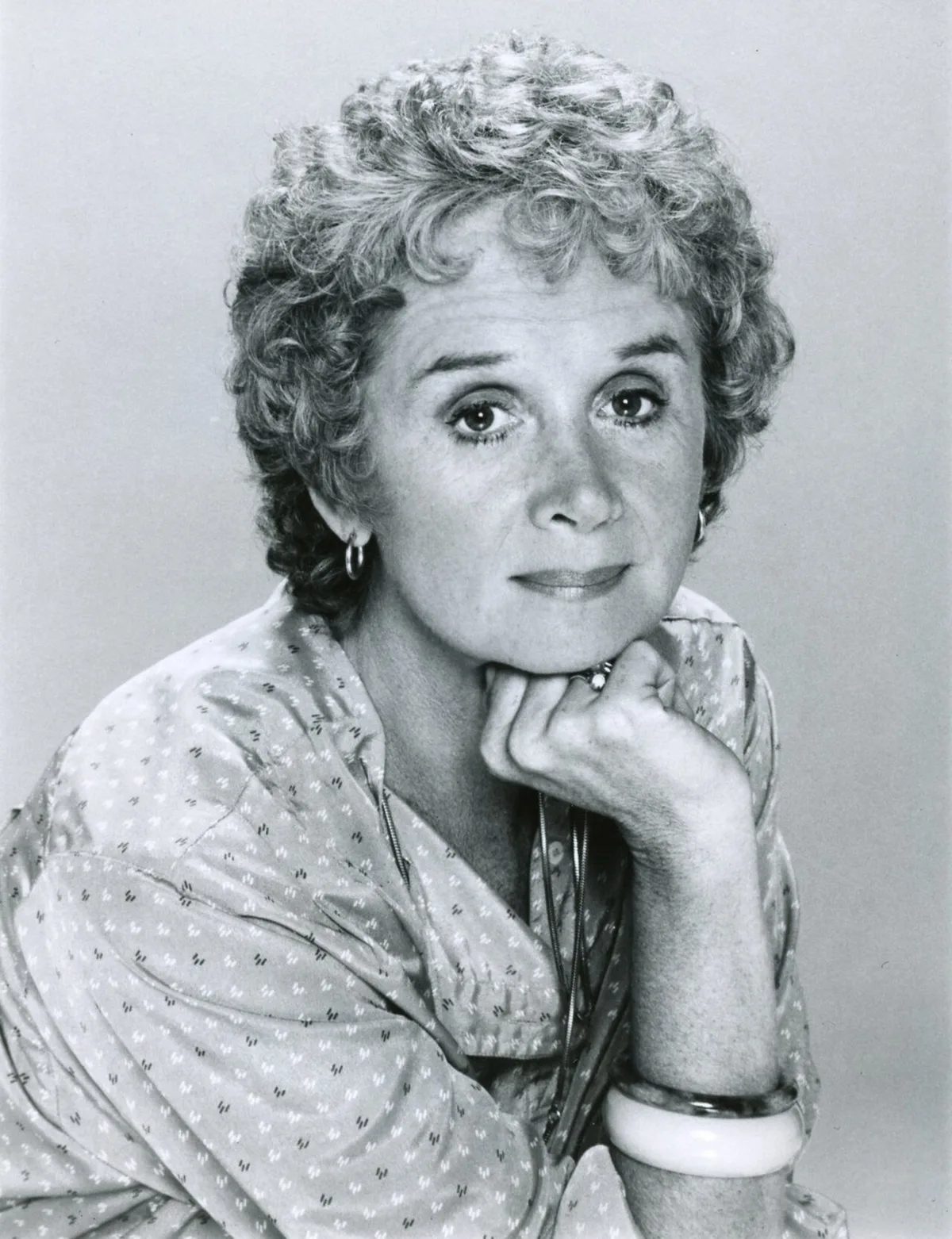 Barbara Barrie, Oscar-Nominated Actress, Dies at 95 After Medical Assistance