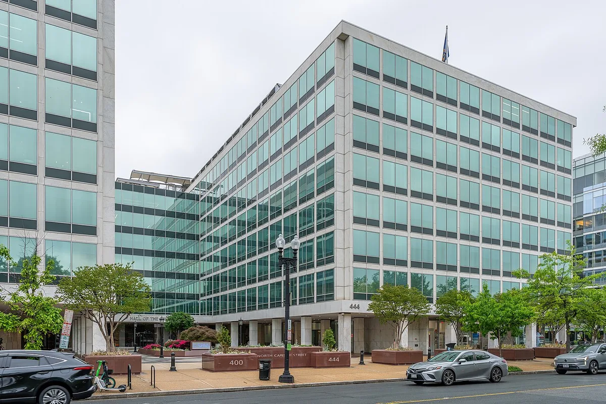 Mixed Listings Cover Politics and Company Meeting