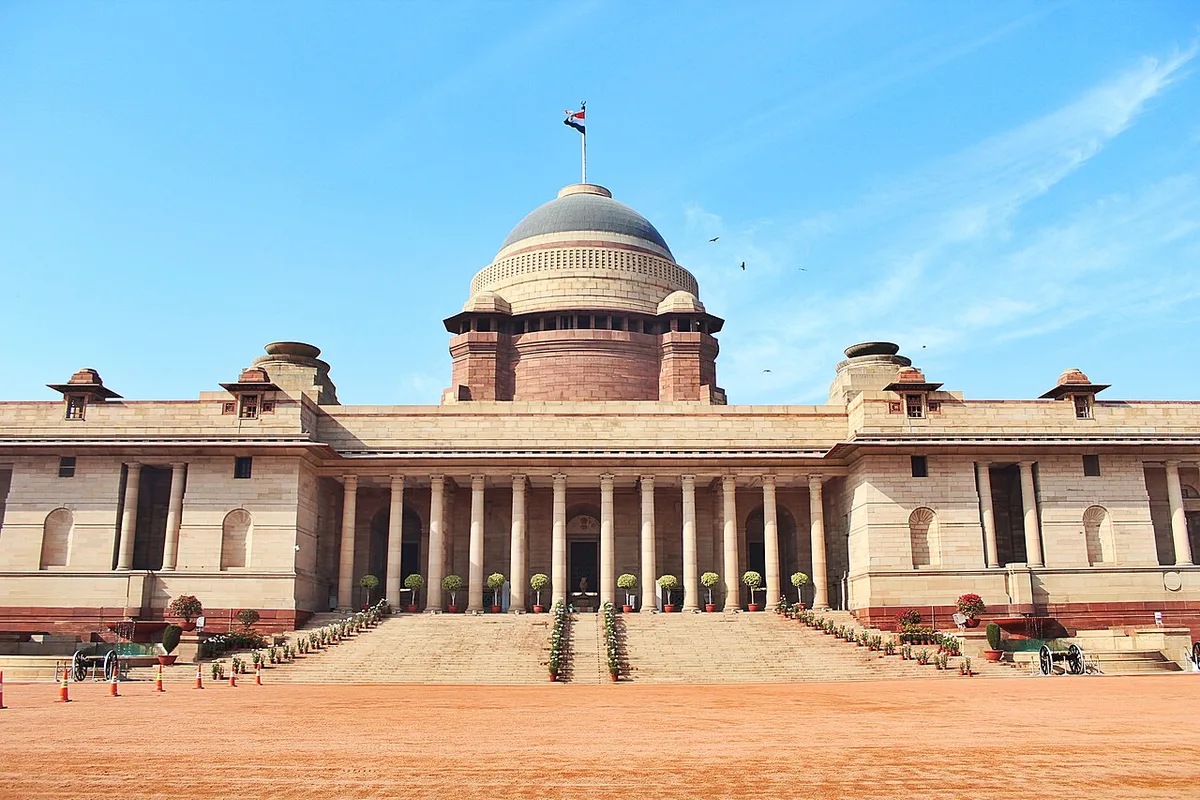 Delhi Records October’s Coldest Night, Moderate AQI