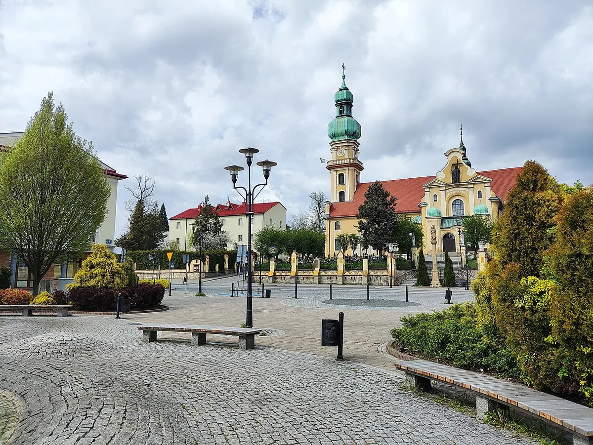 Tychy, Silesian-Voivodeship&src=L1Banner&hurricane=2026-josephine Hurricane | MSN Weather