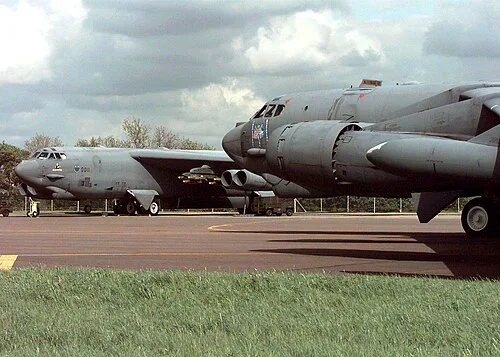 Homes Evacuated, Men Arrested Near RAF Fairford