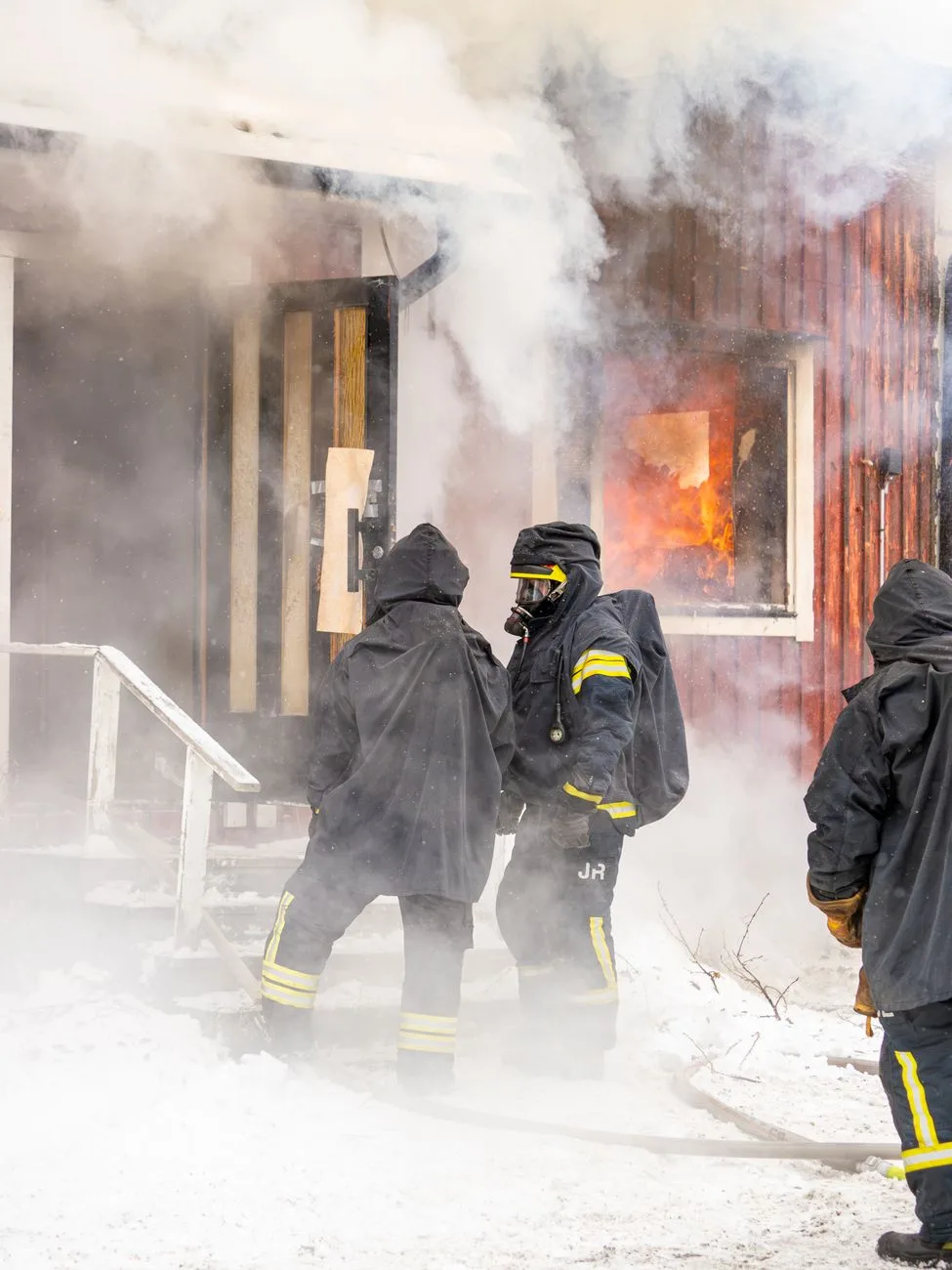 Six children and two adults injured jumping from Cleveland house fire