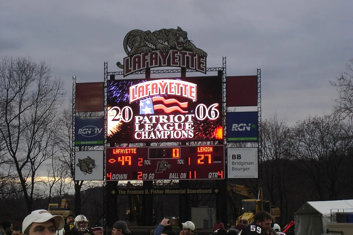 Missouri, Arkansas Set for Battle Line Rivalry
