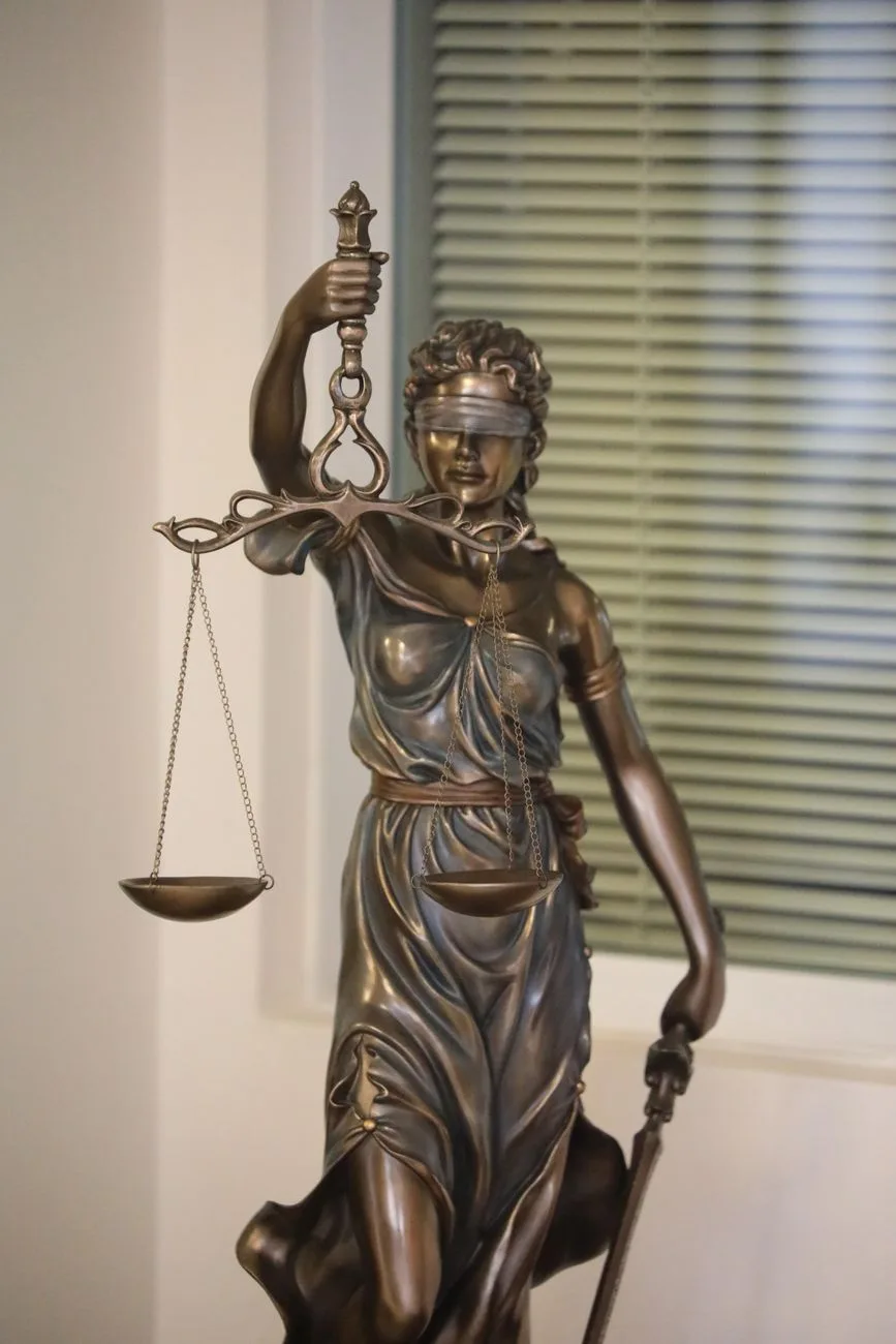 Portnoy Law Firm draws business attention